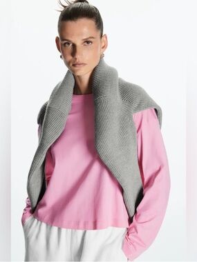 COS Cropped Long Sleeve Tee